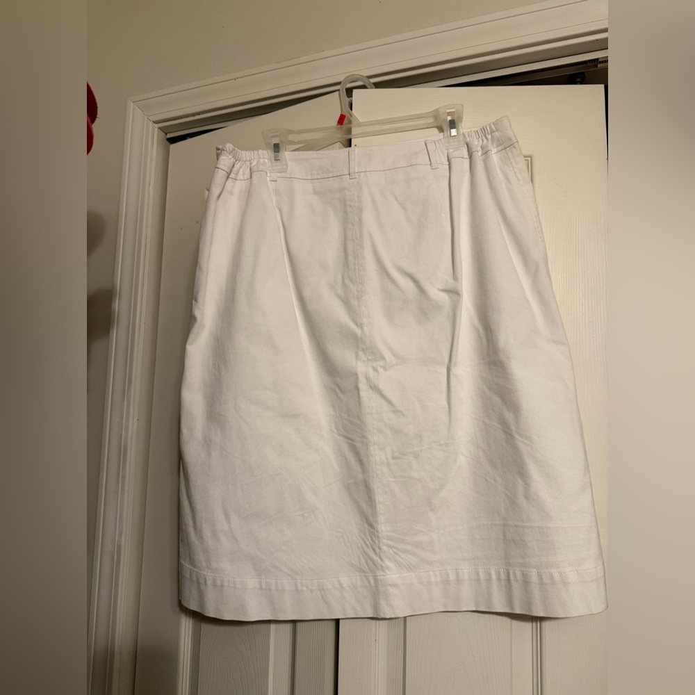 Talbots Woman White Lined Skirt